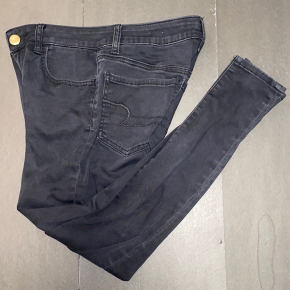 American Eagle Outfitters Denim - American Eagle Outfitters Size 6 Aeo Sateen Black Super Super Stretch Jeans